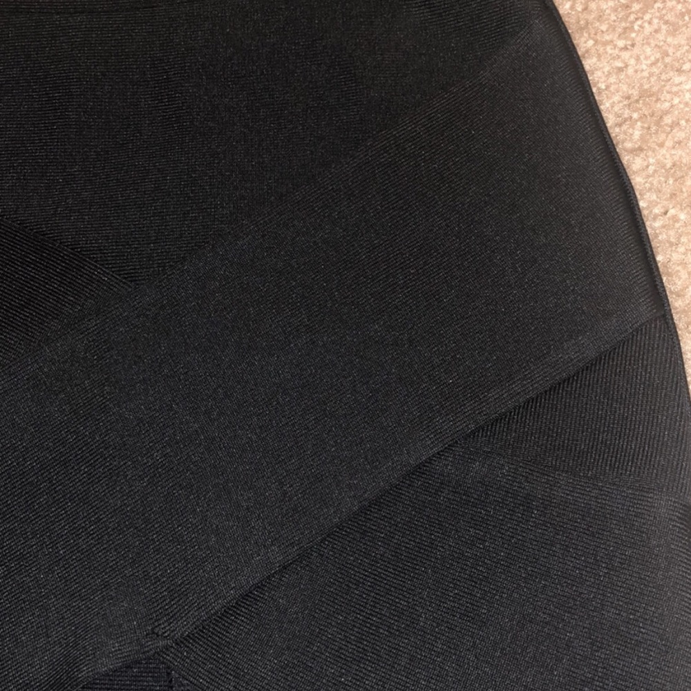 Skirts - Picture 3 of 6